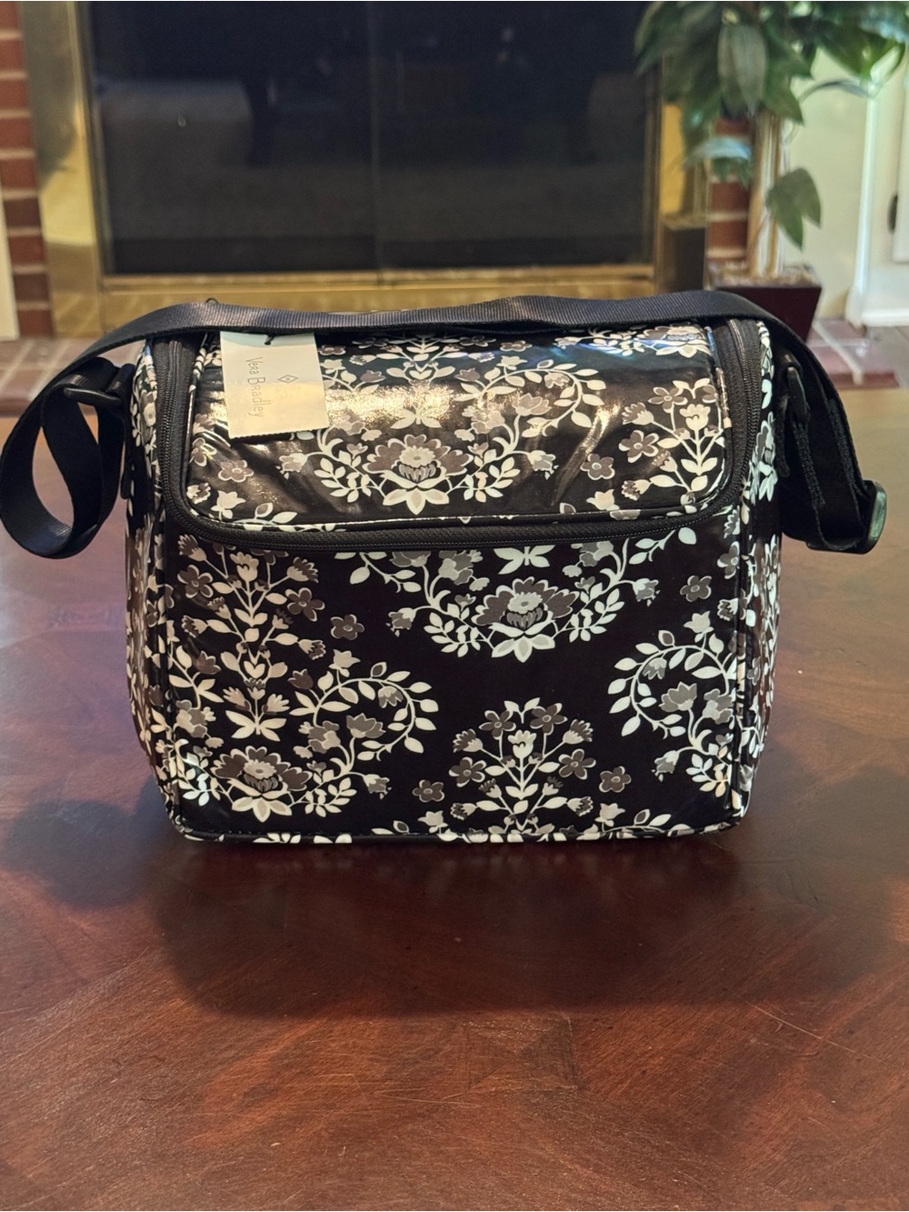 Vera Bradley Stay Cooler Lunch Bag Crossbody -NWT